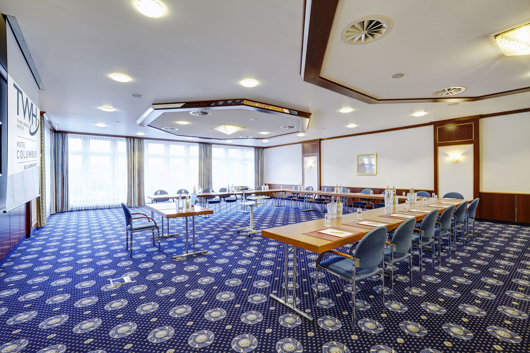 Trans World Hotel Columbus Seligenstadt Afaceri foto